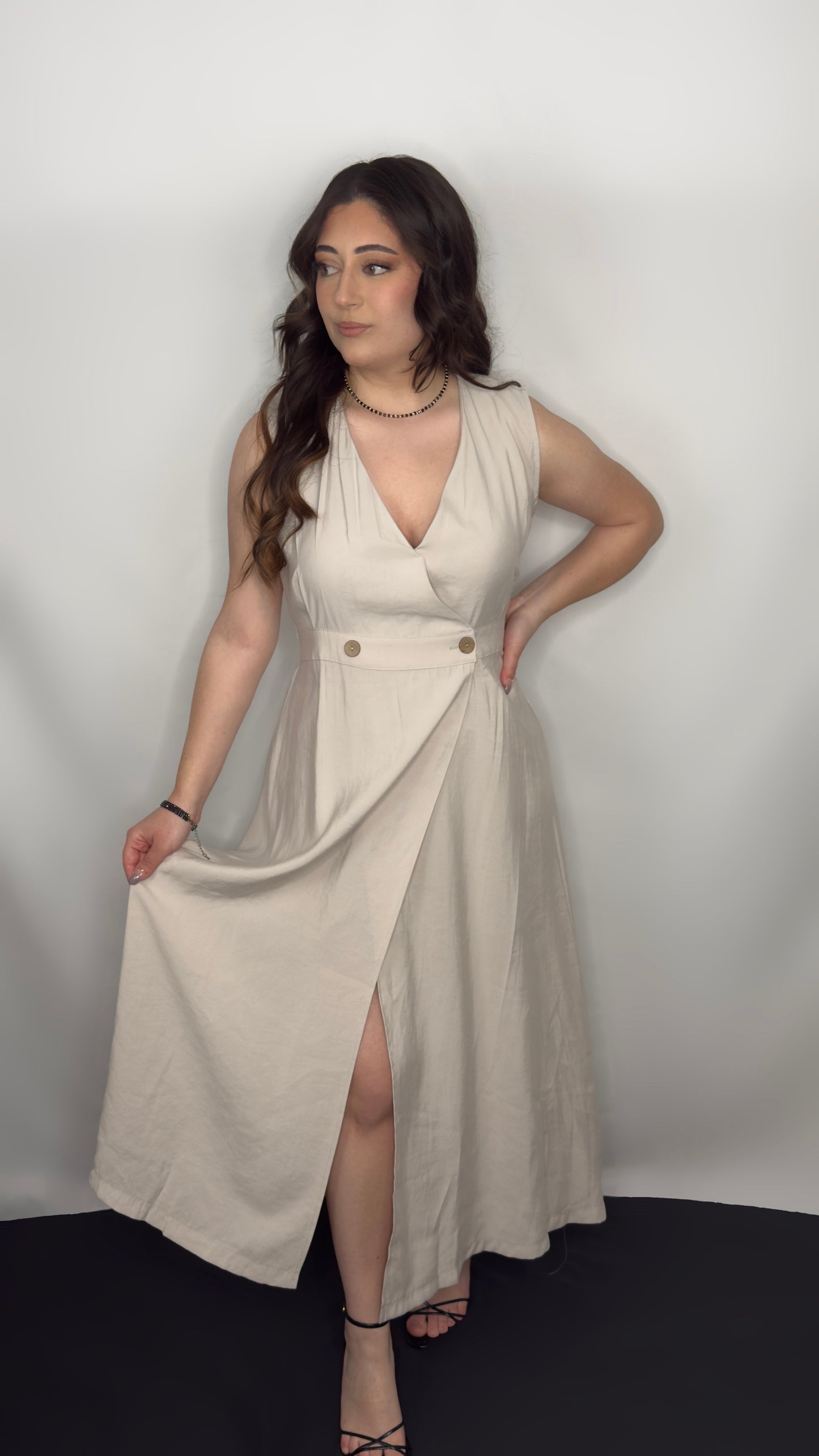 Robe longue col V