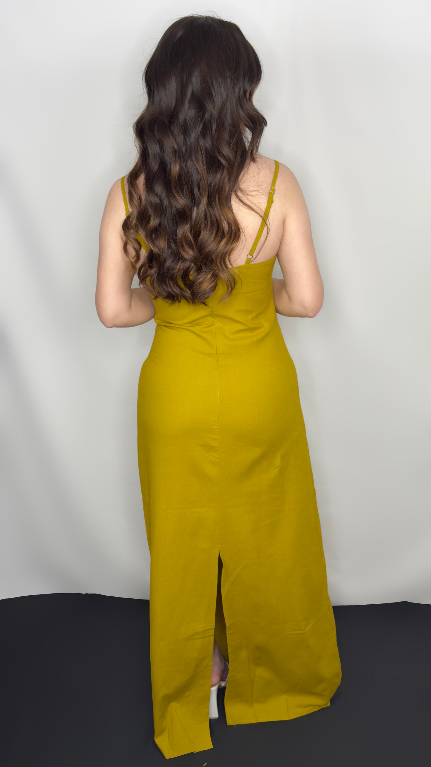Robe Longue à Bretelle Fine